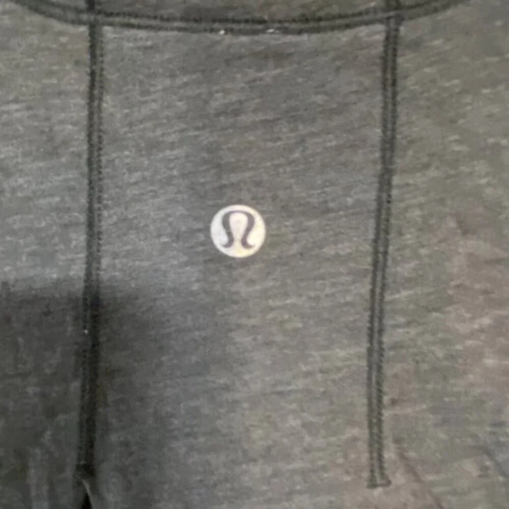 Lululemon Black & Charcoal Long Sleeve Athletic Tunic Top - Picture 7 of 7